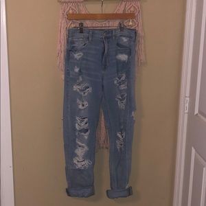 American Eagle High waisted ripped mom jeans